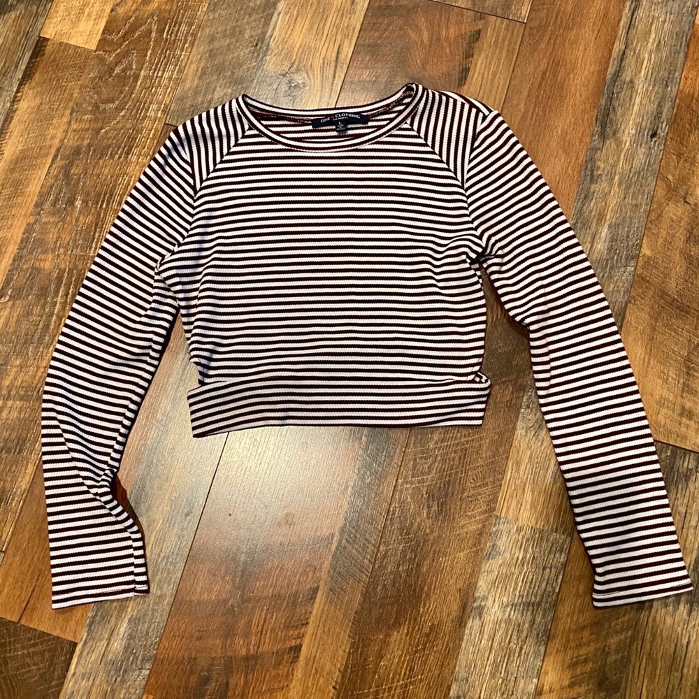 ONE CLOTHING Striped Ribbed Long Sleeve Crop Top - Picture 2 of 6